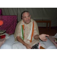 Е.М. Мадхавананда Прабху - Калия дамана лила - изгнание зла из Враджи